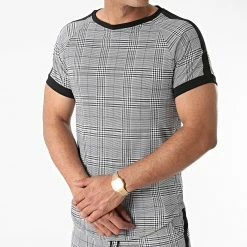 Meilleur prix 🧨 Ensemble Tee 👕 Shirt Oversize Pantalon Jogging A Carreaux Avec Bandes 5003 Noir Gris de Frilivin 😀 8 Meilleur prix 🧨 Ensemble Tee 👕 Shirt Oversize Pantalon Jogging A Carreaux Avec Bandes 5003 Noir Gris de Frilivin 😀 -Promos Frilivin Magasin frilivin 141393 FAB18 5003 A GREY TPDT 20210604T124316 02