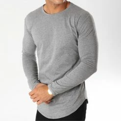 Les meilleures critiques de 😉 Tee 👕 Shirt Manches Longues Oversize 2091 Gris Chiné de Frilivin 🤩