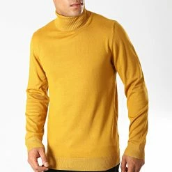 Promos Frilivin Magasin 11 Meilleure affaire 🎁 Pull Col Roulé M008 Jaune Moutarde de Frilivin 🌟