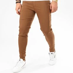 Promos Frilivin Magasin 17 Meilleure vente 🔥 Pantalon Chino 1697 Marron de Frilivin 🤩