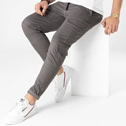 Sortie 🔔 Pantalon Cargo BM1231 Gris Anthracite de Frilivin ⭐ -Promos Frilivin Magasin frilivin 251417 BM1231 4 20210212T152909 03