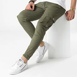 Sortie 👏 Jogger Pant BM1285 Vert Kaki de Frilivin 🌟 -Promos Frilivin Magasin frilivin 253737 BM1285 2 20210312T160759 03
