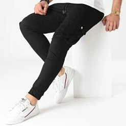 Grosses soldes 🤩 Pantalon Cargo BM1285 Noir de Frilivin 🔥 8 Grosses soldes 🤩 Pantalon Cargo BM1285 Noir de Frilivin 🔥 -Promos Frilivin Magasin frilivin 253787 BM1285 1 20210226T140847 03