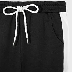 Tout neuf 👏 Pantalon Jogging A Bandes Enfant 718 Noir de Frilivin 🔥 7 Tout neuf 👏 Pantalon Jogging A Bandes Enfant 718 Noir de Frilivin 🔥 -Promos Frilivin Magasin frilivin 271961 718 BLACK 20210716T124456 02