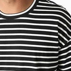 Sortie ⭐ Tee 👚 Shirt A Rayures BM1333 Noir Blanc de Frilivin 👏 -Promos Frilivin Magasin frilivin 275498 BM1333 1 20210722T141057 02