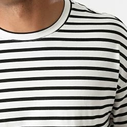 Meilleur prix 🤩 Tee 👕 Shirt A Rayures BM1333 Blanc Noir de Frilivin 😍 -Promos Frilivin Magasin frilivin 275501 BM1333 15 20210722T141806 02