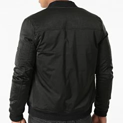 Bon marché 🛒 Veste Bomber QQ671 Noir de Frilivin 😍 -Promos Frilivin Magasin frilivin 276201 QQ671 1 20210729T153302 04