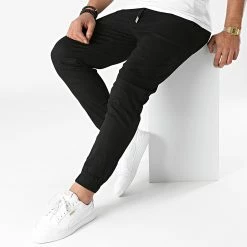 Nouveau 🎉 Jogger Pant BM1336 Noir de Frilivin 🥰 8 Nouveau 🎉 Jogger Pant BM1336 Noir de Frilivin 🥰 -Promos Frilivin Magasin frilivin 288136 BM1336 1 20211015T161716 03