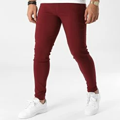 Meilleur prix 🤩 Pantalon Chino 10015 Bordeaux de Frilivin 🎁