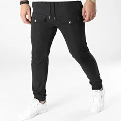 Tout neuf 🤩 Jogger Pant 60052 Noir de Frilivin 🌟