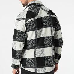 Bon marché ✨ Surchemise Carreaux 15612 Noir Beige de Frilivin 👏 -Promos Frilivin Magasin frilivin 297019 15612 BLACK 20220105T161059 04