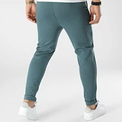Meilleure affaire 👏 Pantalon Chino 1560 Vert Foncé de Frilivin 😀 9 Meilleure affaire 👏 Pantalon Chino 1560 Vert Foncé de Frilivin 😀 -Promos Frilivin Magasin frilivin 300246 1560 GREEN 20220131T141236 04