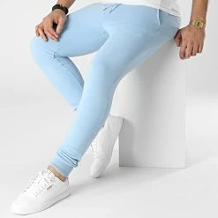 Tout neuf 👍 Pantalon Jogging BM1169 Bleu Clair de Frilivin 💯 8 Tout neuf 👍 Pantalon Jogging BM1169 Bleu Clair de Frilivin 💯 -Promos Frilivin Magasin frilivin 300312 BM1169 14 20220131T143510 03