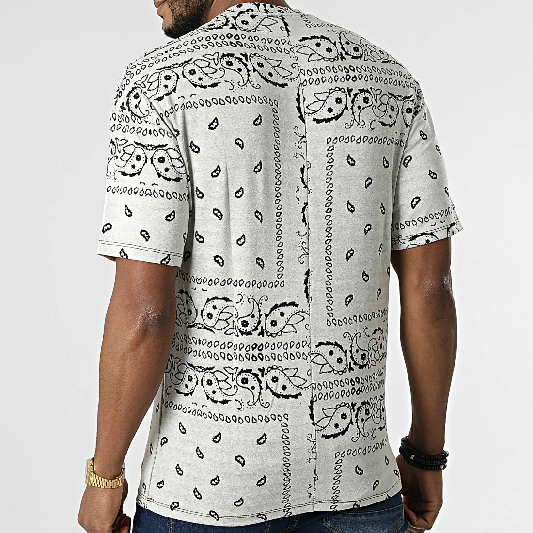 Nouveau 🥰 Tee 👚 Shirt C5304 Blanc Bandana de Frilivin ⭐ 6 Nouveau 🥰 Tee 👚 Shirt C5304 Blanc Bandana de Frilivin ⭐ – Image 4