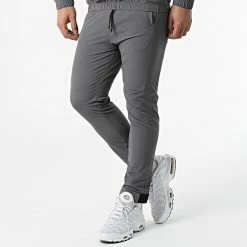 Vente flash 😉 Ensemble De Survetement Veste Col Zippé Pantalon Jogging P3221 Gris Anthracite de Frilivin 🔔 9 Vente flash 😉 Ensemble De Survetement Veste Col Zippé Pantalon Jogging P3221 Gris Anthracite de Frilivin 🔔 -Promos Frilivin Magasin frilivin 313861 P3221 4 20220408T160332 04