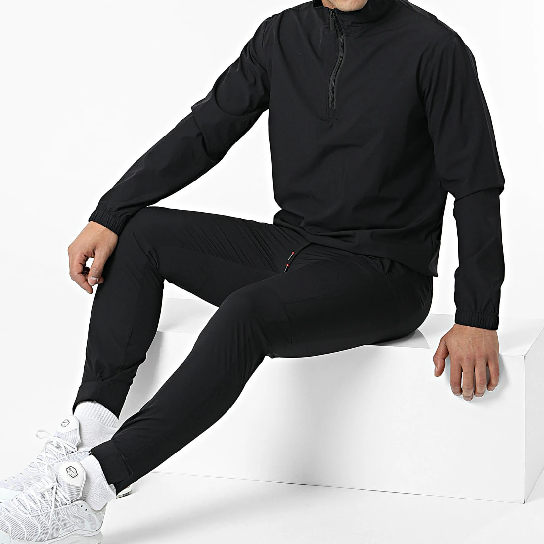 Nouveau 🛒 Ensemble De Survetement Veste Col Zippé Pantalon Jogging P3221 Noir de Frilivin 🥰 3 Nouveau 🛒 Ensemble De Survetement Veste Col Zippé Pantalon Jogging P3221 Noir de Frilivin 🥰