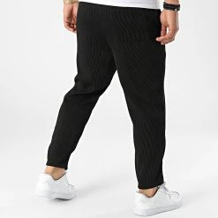 Offres ⭐ Pantalon Jogging BM1392 Noir de Frilivin 🔔 9 Offres ⭐ Pantalon Jogging BM1392 Noir de Frilivin 🔔 -Promos Frilivin Magasin frilivin 319289 BM1392 1 20220513T155908 04