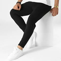 Grosses soldes 😀 Pantalon Chino Slim 10089 Noir de Frilivin ❤️ -Promos Frilivin Magasin frilivin 320620 10089 BLACK 20220524T122451 03