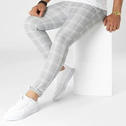 Meilleur prix 😉 Pantalon A Carreaux Slim BM1523 Gris Chiné de Frilivin 😍 -Promos Frilivin Magasin frilivin 320828 BM1523 4 20220531T150943 03
