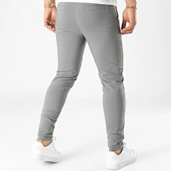 Sortie 🧨 Pantalon Chino Slim 1882 Gris de Frilivin ✨ -Promos Frilivin Magasin frilivin 322499 1882 DARK GREY 20220608T090154 04