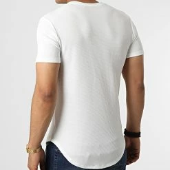 Budget 👏 Tee 👕 Shirt Oversize C5851 Blanc de Frilivin 🛒 -Promos Frilivin Magasin frilivin 322614 C5851 WHITE 20220610T143745 04