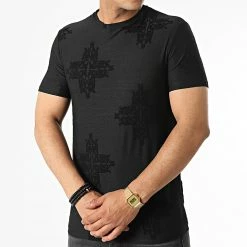 Grosses soldes 👏 Tee 👚 Shirt Y5303 Noir de Frilivin 🛒 8 Grosses soldes 👏 Tee 👚 Shirt Y5303 Noir de Frilivin 🛒 -Promos Frilivin Magasin frilivin 322617 Y5303 BLACK 20220614T143125 03