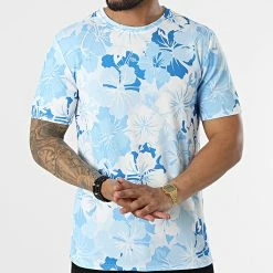 De gros ❤️ Tee 👚 Shirt Floral 15997 Bleu Blanc de Frilivin ❤️ -Promos Frilivin Magasin frilivin 322626 15997 LT BLUE 20220614T144345 03