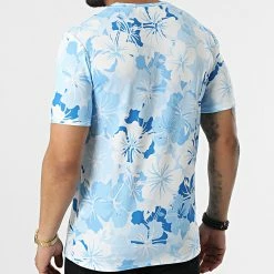 De gros ❤️ Tee 👚 Shirt Floral 15997 Bleu Blanc de Frilivin ❤️ -Promos Frilivin Magasin frilivin 322626 15997 LT BLUE 20220614T144346 04