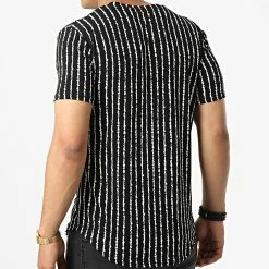 Meilleure affaire 😀 Tee 👕 Shirt Oversize 15937 Noir de Frilivin 🎉 -Promos Frilivin Magasin frilivin 322679 15937 20220610T155543 04