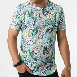 Grosses soldes 🔥 Tee 👕 Shirt Oversize Floral 15991 Vert de Frilivin ✨ 8 Grosses soldes 🔥 Tee 👕 Shirt Oversize Floral 15991 Vert de Frilivin ✨ -Promos Frilivin Magasin frilivin 322762 15991 20220610T145929 03