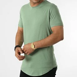 Promo 🧨 Tee 👕 Shirt Oversize 2051 Vert de Frilivin 👏 8 Promo 🧨 Tee 👕 Shirt Oversize 2051 Vert de Frilivin 👏 -Promos Frilivin Magasin frilivin 322765 2051 GREEN 20220610T145949 03