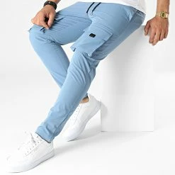 Offres 💯 Pantalon Cargo 60066 Bleu Clair de Frilivin 👍 8 Offres 💯 Pantalon Cargo 60066 Bleu Clair de Frilivin 👍 -Promos Frilivin Magasin frilivin 322804 60066 BLUE JEAN 20220609T122137 03