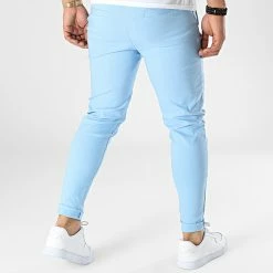 Grosses soldes ⌛ Pantalon Chino Slim 1697 Bleu Ciel de Frilivin 😉 -Promos Frilivin Magasin frilivin 322842 1697 LT BLUE 20220609T122009 04