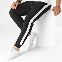 Top 10 ⌛ Pantalon Jogging A Bandes P3210 Noir de Frilivin ✔️ -Promos Frilivin Magasin frilivin 323046 P3210 1 20220609T123836 03