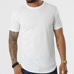 Vente flash 🔔 Tee 👚 Shirt 15826 Blanc de Frilivin 🎉 8 Vente flash 🔔 Tee 👚 Shirt 15826 Blanc de Frilivin 🎉 -Promos Frilivin Magasin frilivin 324754 15826 WHITE 20220624T142315 03