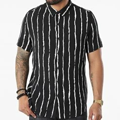 Vente flash 🎁 Chemise Manches Courtes BM1668 Noir de Frilivin 🎉 -Promos Frilivin Magasin frilivin 324823 BM1668 1 20220624T143102 03