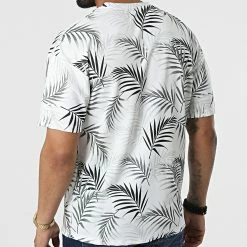 Promo 🧨 Tee 👚 Shirt 16133 Blanc de Frilivin 🔔 -Promos Frilivin Magasin frilivin 324915 16133 20220624T142456 04