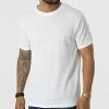 Les meilleures critiques de 🎉 Tee 👚 Shirt T21444 Blanc de Frilivin 🔔 1 Les meilleures critiques de 🎉 Tee 👚 Shirt T21444 Blanc de Frilivin 🔔 -Promos Frilivin Magasin frilivin 325105 T21444 WHITE 20220624T142326 01