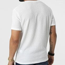 Les meilleures critiques de 🎉 Tee 👚 Shirt T21444 Blanc de Frilivin 🔔 -Promos Frilivin Magasin frilivin 325105 T21444 WHITE 20220624T142331 04