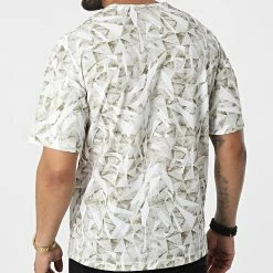 Meilleure vente 😉 Tee 👕 Shirt Oversize Floral 15809 Beige de Frilivin 🛒 -Promos Frilivin Magasin frilivin 325131 15809 BEIGE 20220624T141245 04