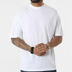 Meilleure affaire 🔥 Tee 👕 Shirt FL001 Blanc de Frilivin 🧨 -Promos Frilivin Magasin frilivin 325157 FL001 WHITE 20220629T160111 03