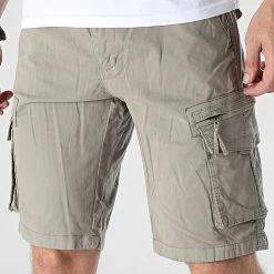 Promo ❤️ Short Cargo P7581 Taupe de Frilivin 🥰