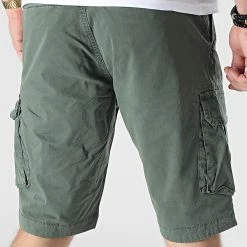Nouveau 🤩 Short Cargo N1815 Vert Kaki de Frilivin 🤩 -Promos Frilivin Magasin frilivin 325263 N1815 OLIVE 20220704T154723 04