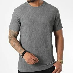 De gros 🥰 Tee 👚 Shirt T21444 Gris Anthracite de Frilivin 🥰 -Promos Frilivin Magasin frilivin 327888 T21444 GRIGIO 20220715T161902 03