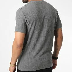 De gros 🥰 Tee 👚 Shirt T21444 Gris Anthracite de Frilivin 🥰 -Promos Frilivin Magasin frilivin 327888 T21444 GRIGIO 20220715T161915 04