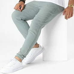 Acheter 👏 Pantalon Chino BM1652 Gris Vert de Frilivin 👍 -Promos Frilivin Magasin frilivin 327915 BM1652 11 20220718T160106 03