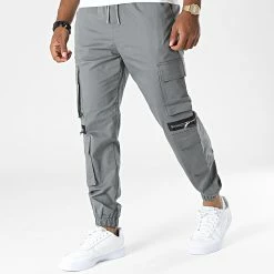 Sortie 🧨 Jogger Pant BM1600 Gris Anthracite de Frilivin 😀