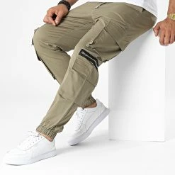 Top 10 🌟 Jogger Pant BM1600 Vert Kaki de Frilivin 💯 -Promos Frilivin Magasin frilivin 327923 BM1600 2 20220718T160207 03