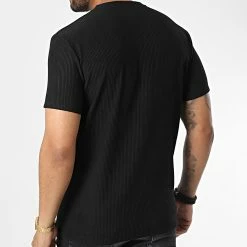 Acheter ⭐ Tee 👕 Shirt T21600 Noir de Frilivin ⌛ -Promos Frilivin Magasin frilivin 327981 T21600 NERO 20220719T140401 04