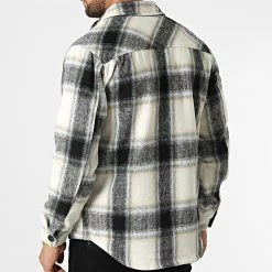 Meilleure affaire 💯 Surchemise Carreaux HP03230 Beige Gris de Frilivin 🎁 9 Meilleure affaire 💯 Surchemise Carreaux HP03230 Beige Gris de Frilivin 🎁 -Promos Frilivin Magasin frilivin 330908 HP03230 4 20220805T102745 04